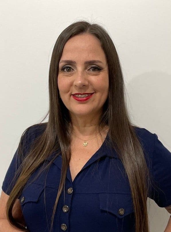 Hélvia Silveira de Magalhães
