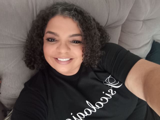 Aline Gomes Garcia Lima Silva 